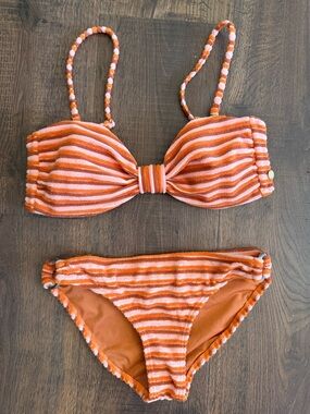Billabong small retro velvet bikini set